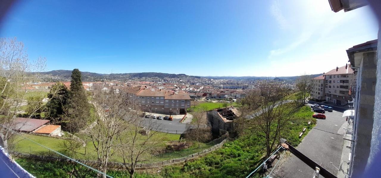 O Descanso Da Abella Apartment Ourense Luaran gambar